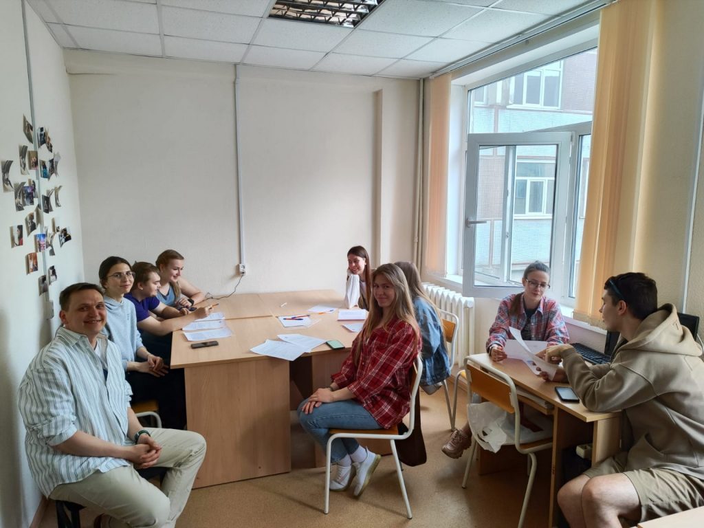 Участники Молодежного совета по туризму приняли участие в рабочей группе по формированию туристической программы для молодежи в Череповце