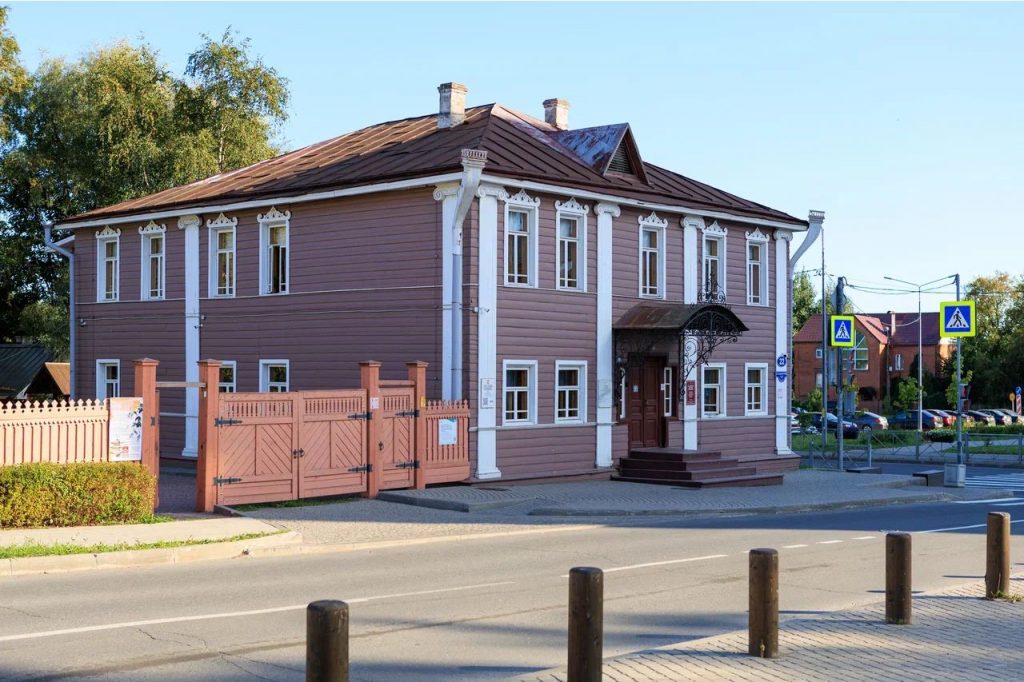 🎨Экскурсия «Картина маслом» с мастер-классом по росписи пряников